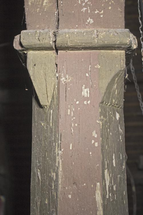 Église Saint-Martin [Ecquevilly - 78206] : Nef, charpente de couvrement, poinçon, extrémité haute des chanfreins