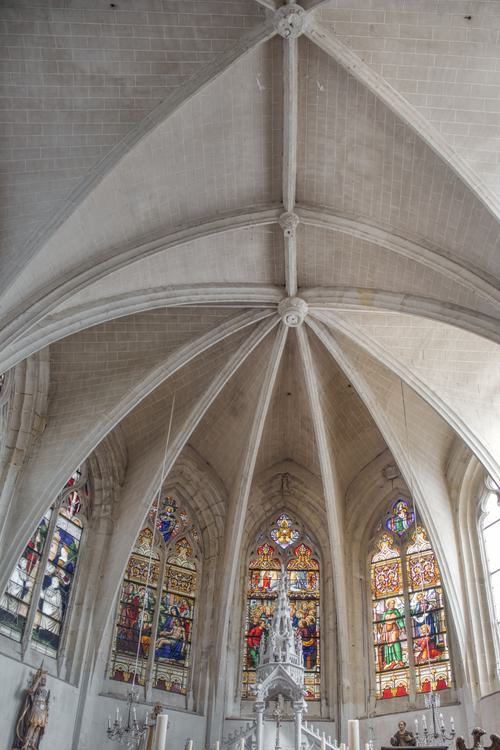 Eglise Saint-Georges [Souancé-au-Perche - 28378] : Vue d’ensemble des voûtes du choeur