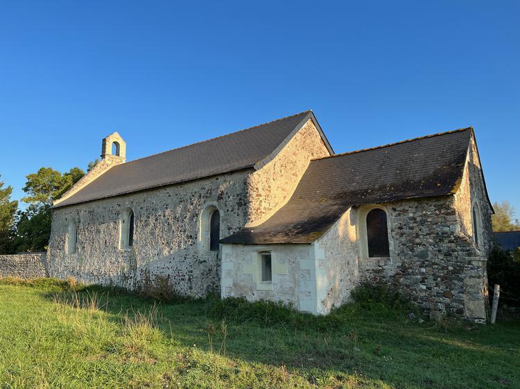 Chapelle Saint-Aubin de Châteaupanne [Mauges-sur-Loire - 49244] : Vue générale depuis le sud-est
